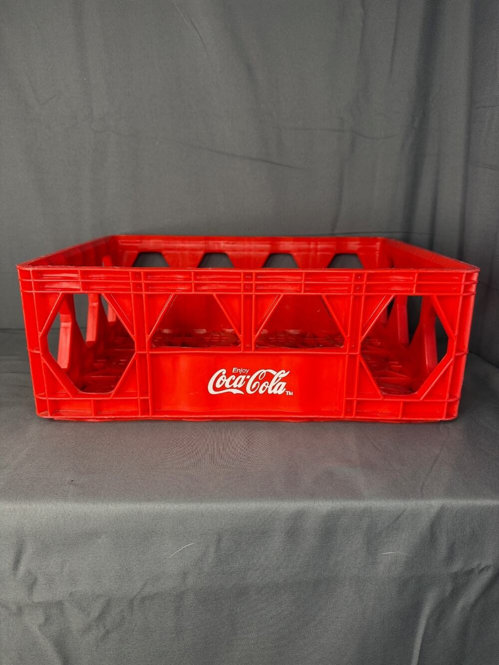 VTG Red Plastic Coca Cola 15" x 11.5" Stackable Plastic Carrier Crate USA